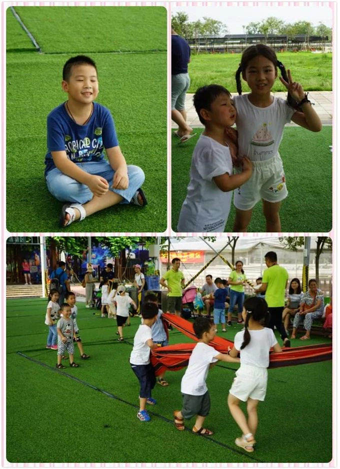 大汗淋漓的臉上，是比夏日的陽(yáng)光還要燦爛的笑容