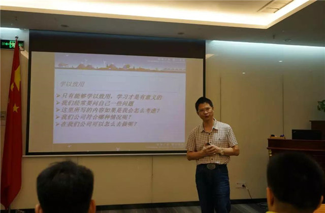 通過賴董給我們上的這一節(jié)課，了解到了關于客戶價值更多的信息。
