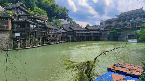 “湘”約鳳凰，相守未來——2022博皓快樂湖南行    -22