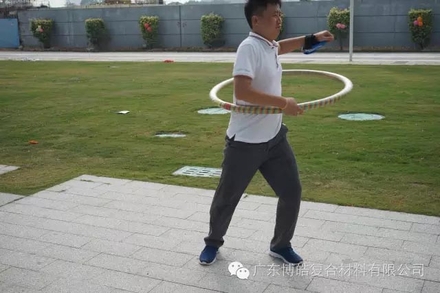 堅(jiān)韌不拔展雄風(fēng)，團(tuán)結(jié)協(xié)作顯氣魄--熱烈慶祝博皓首屆運(yùn)動(dòng)會(huì)隆重召開